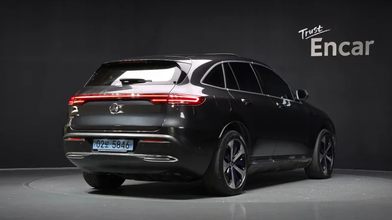 Mercedes-Benz EQC