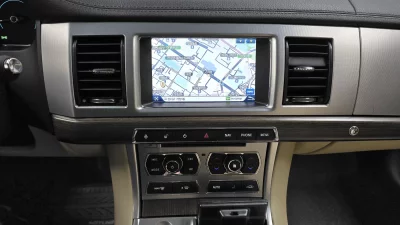 Jaguar XF