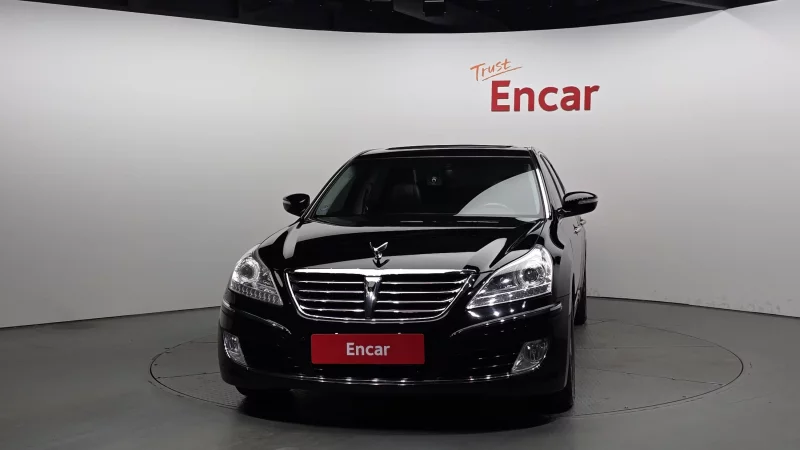Hyundai Equus