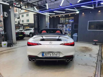 Mercedes-Benz SL-Class