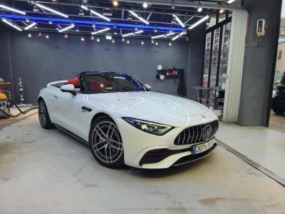 Mercedes-Benz SL-Class