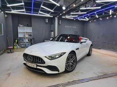 Mercedes-Benz SL-Class