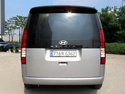 Hyundai Staria