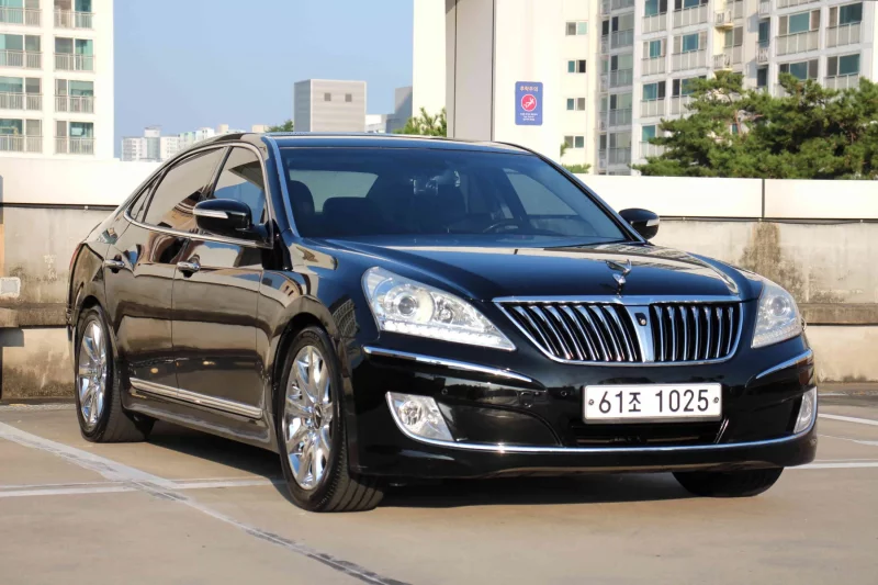 Hyundai Equus