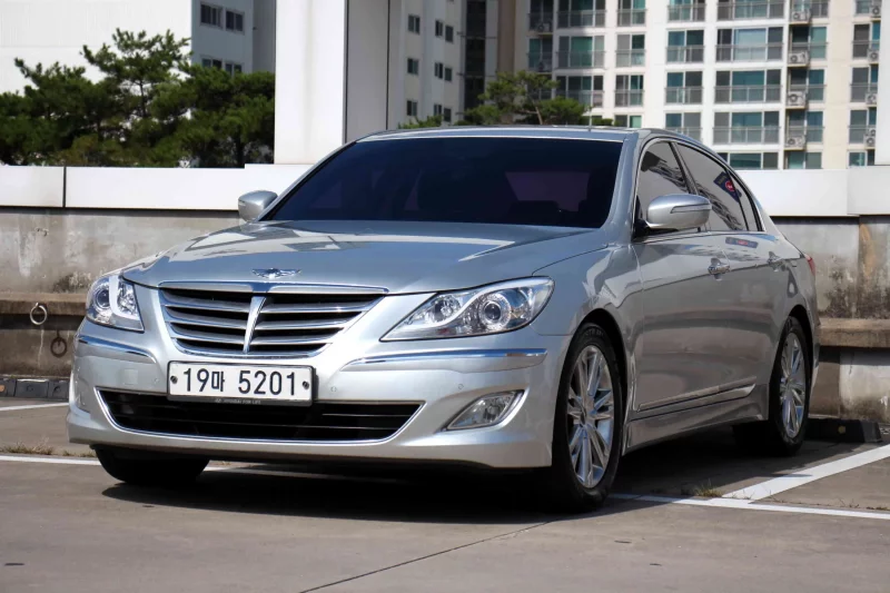 Hyundai Genesis