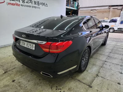 Kia K9
