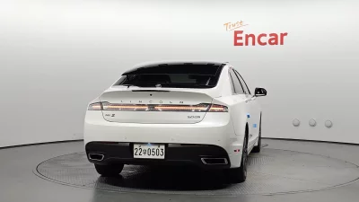 Lincoln MKZ