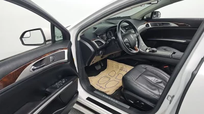Lincoln MKZ