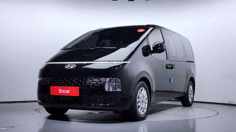 Hyundai Staria