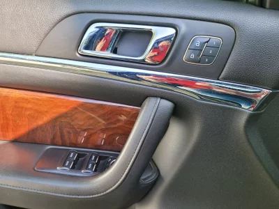 Lincoln MKS