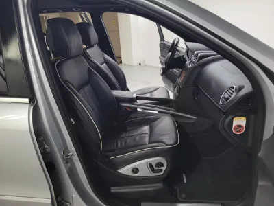 Mercedes-Benz M-class