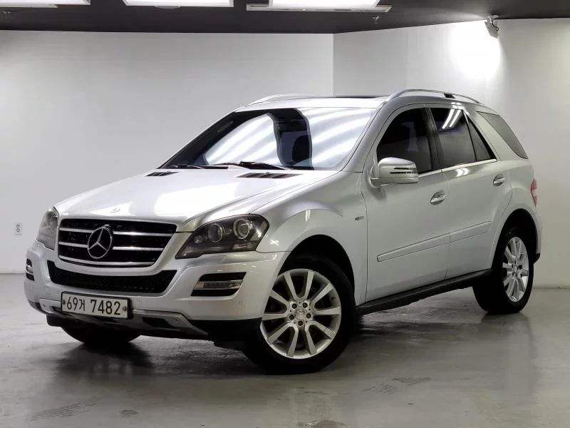 Mercedes-Benz M-class