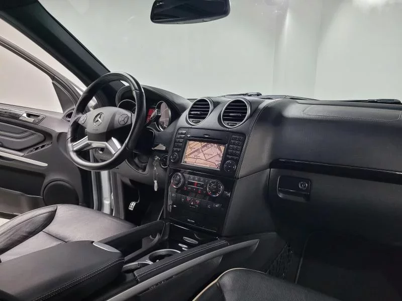 Mercedes-Benz M-class