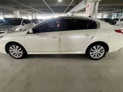 Renault Samsung SM5