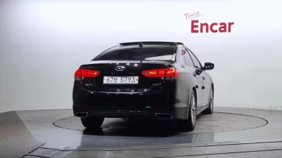 Hyundai Aslan