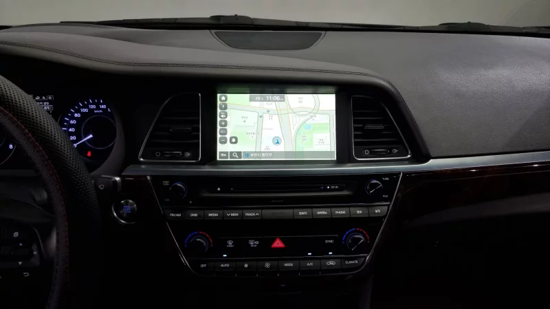 Hyundai Aslan