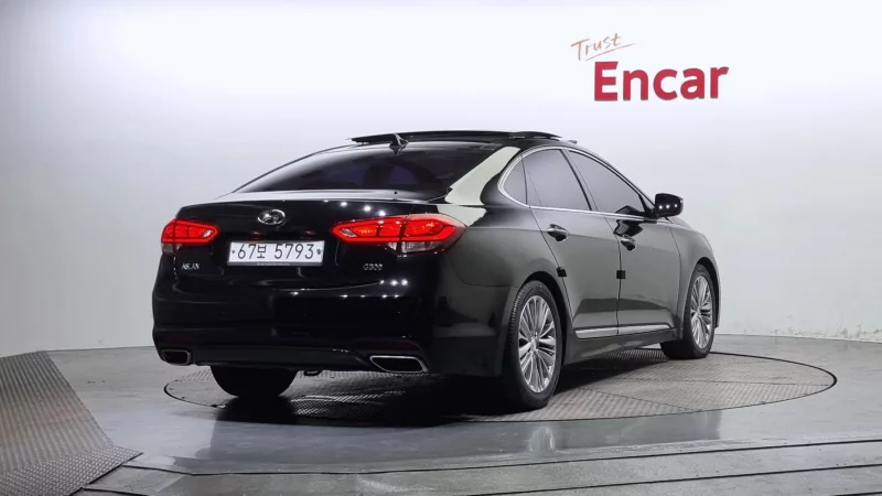 Hyundai Aslan
