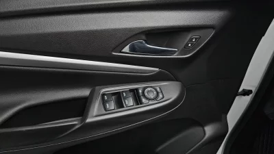 Daewoo 볼트 EUV