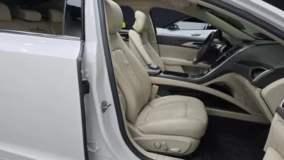 Lincoln MKZ