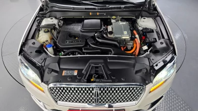 Lincoln MKZ