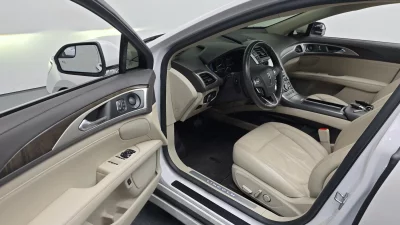 Lincoln MKZ