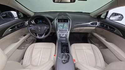 Lincoln MKZ