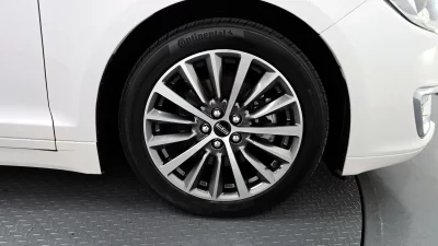 Lincoln MKZ