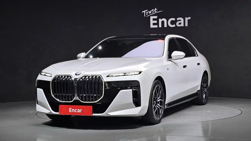BMW 7-Series