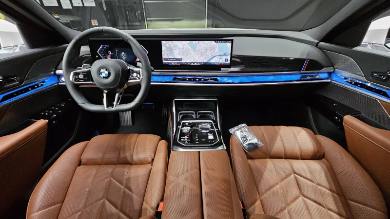 BMW 7-Series