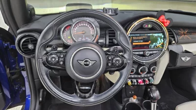 MINI Cooper Convertible