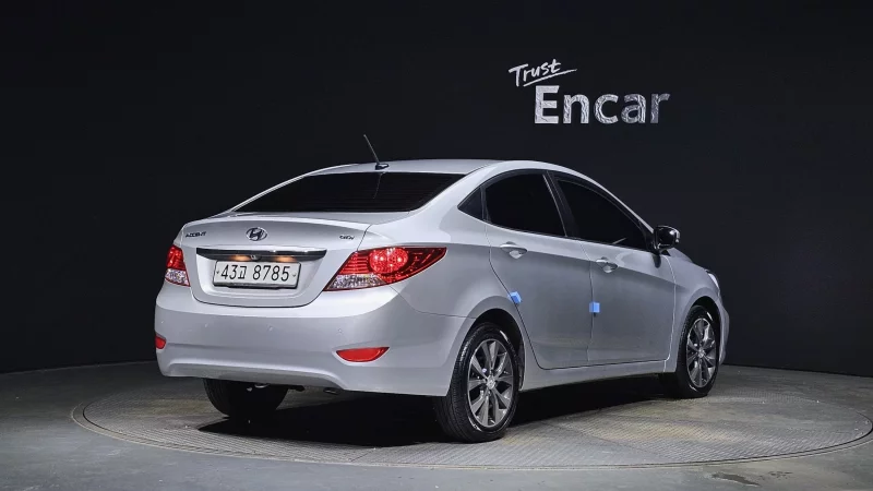 Hyundai Accent
