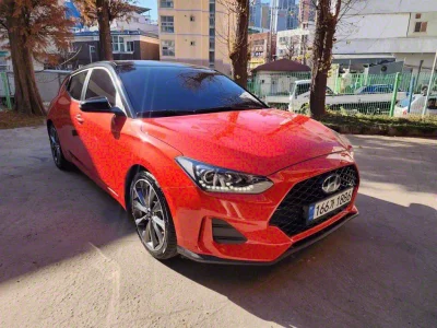 Hyundai Veloster