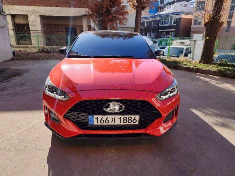 Hyundai Veloster