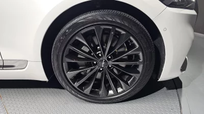 Kia K9