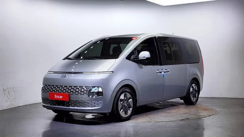 Hyundai Staria