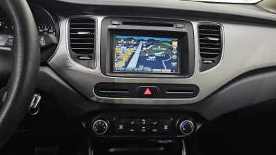 Kia Carens