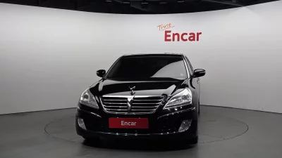 Hyundai Equus