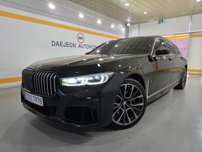 BMW 7-Series