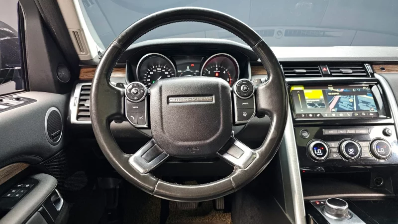 Land Rover DISCOVERY