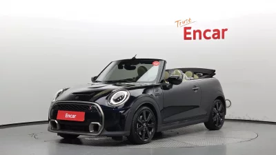 MINI Cooper Convertible