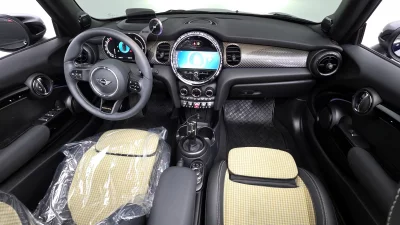 MINI Cooper Convertible