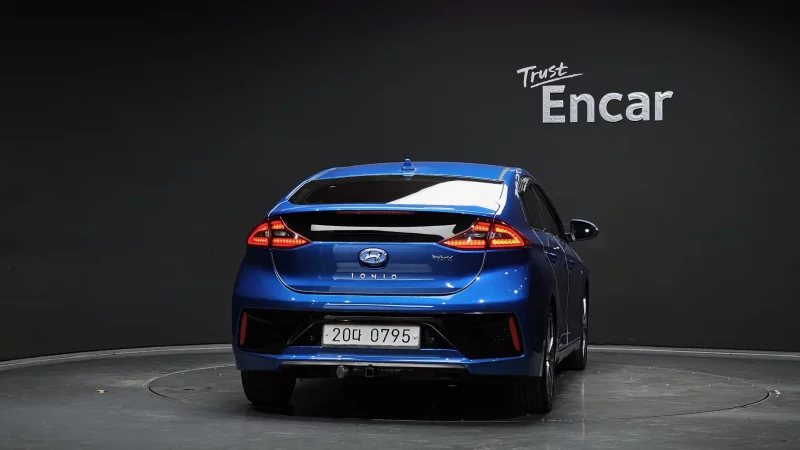 Hyundai Ioniq