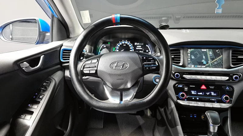 Hyundai Ioniq