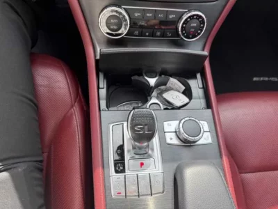 Mercedes-Benz SL-Class