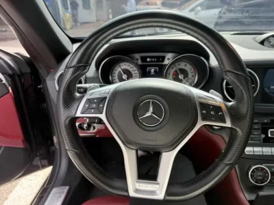 Mercedes-Benz SL-Class