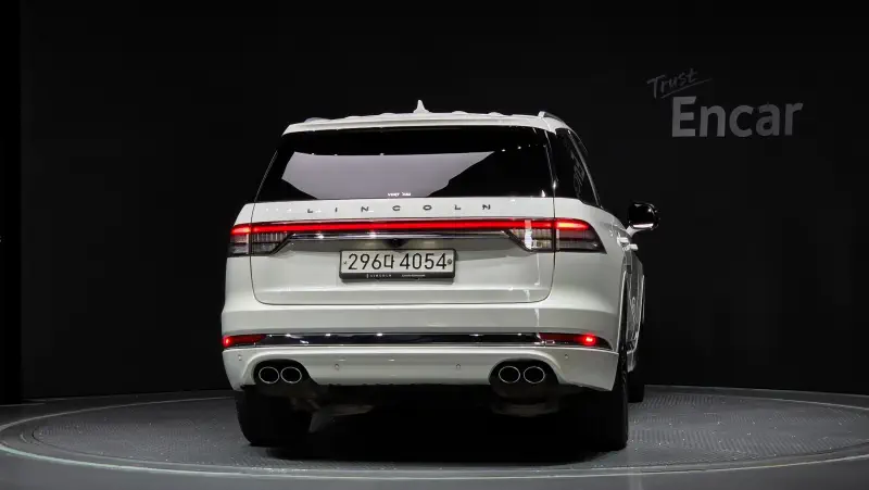Lincoln Aviator