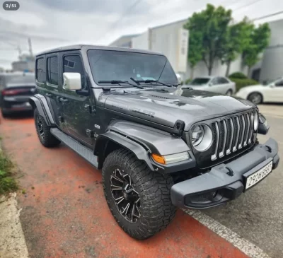 Jeep WRANGLER