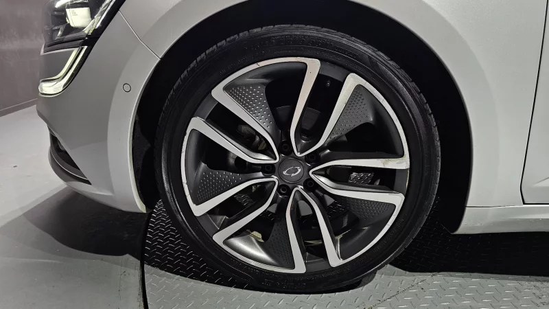 Renault Samsung SM6