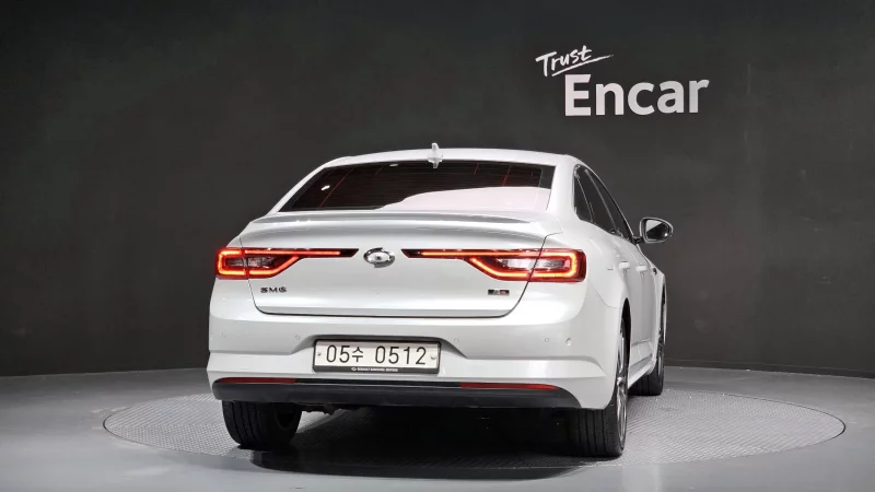 Renault Samsung SM6