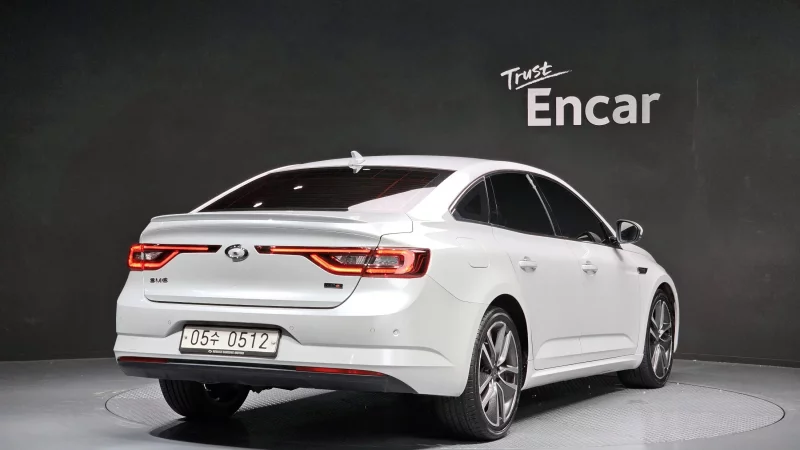 Renault Samsung SM6